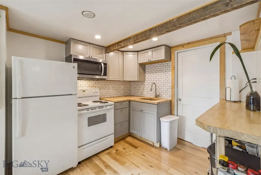 407 S 10th Avenue Bozeman MT 59715