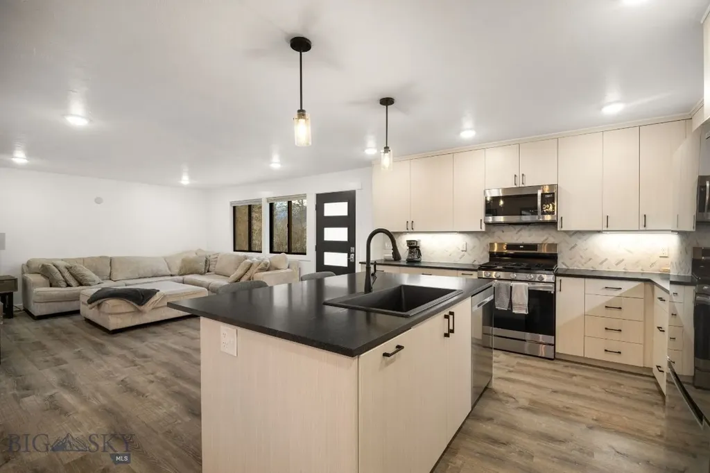 420 N 6th Avenue Bozeman MT 59715