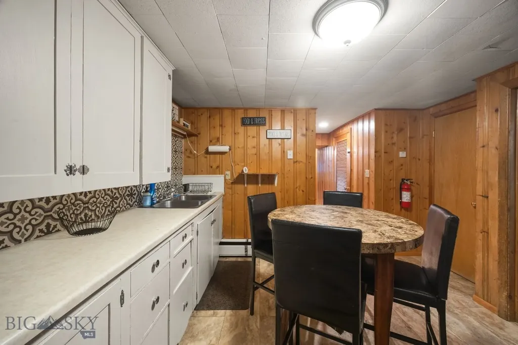 420 N 6th Avenue Bozeman MT 59715