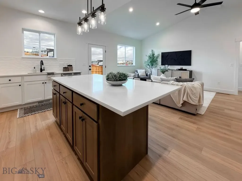 814 Accolade Loop Belgrade MT 59714
