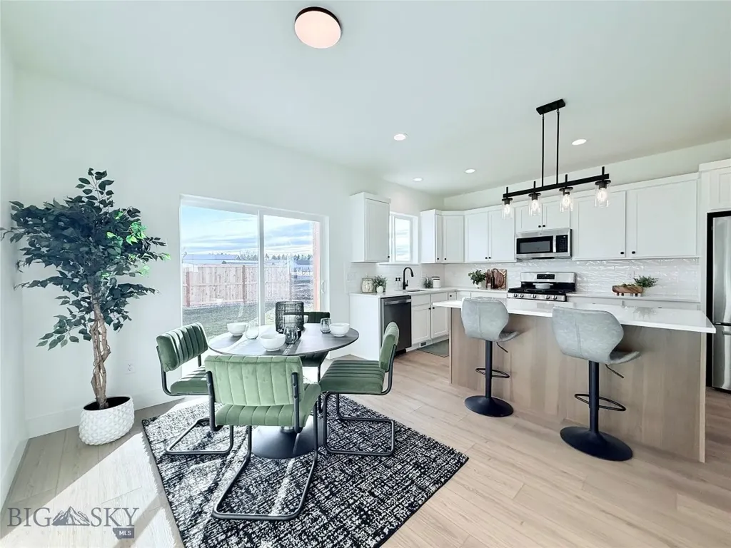820 Accolade Loop Belgrade MT 59714