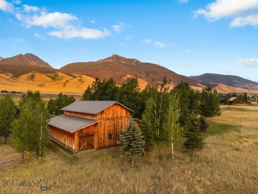 1921 E River Road Livingston MT 59047
