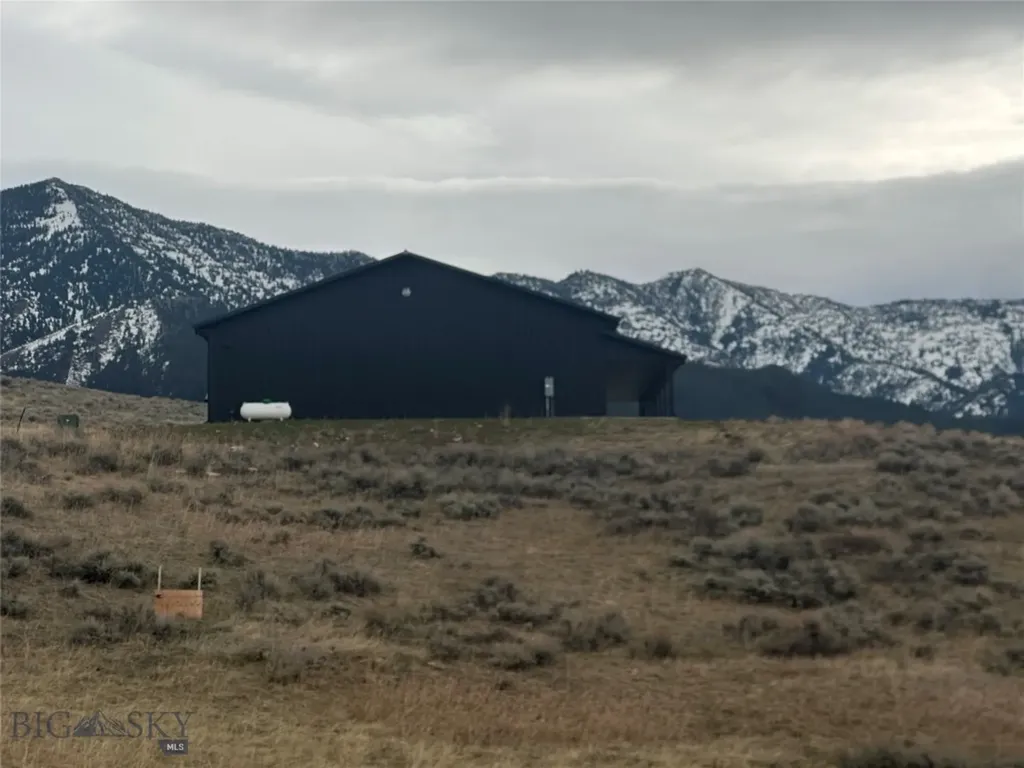 Springhill Vistas Ranch At Four Bar Ranch Belgrade MT 59714