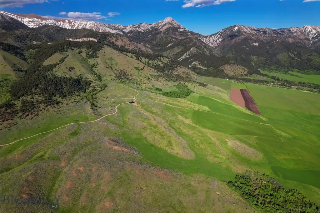 Springhill Vistas Ranch At Four Bar Ranch Belgrade MT 59714