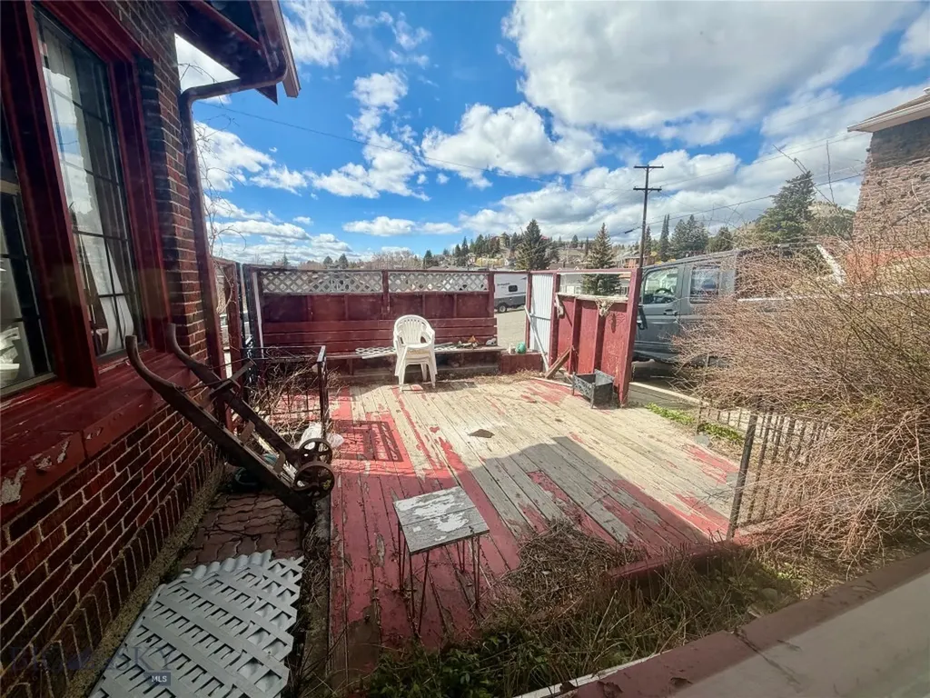 915 W Porphyry Street Butte MT 59701