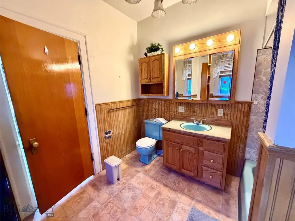 915 W Porphyry Street Butte MT 59701