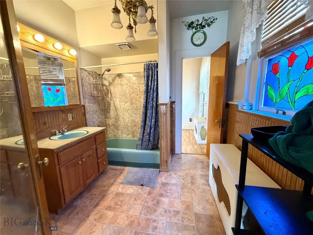 915 W Porphyry Street Butte MT 59701