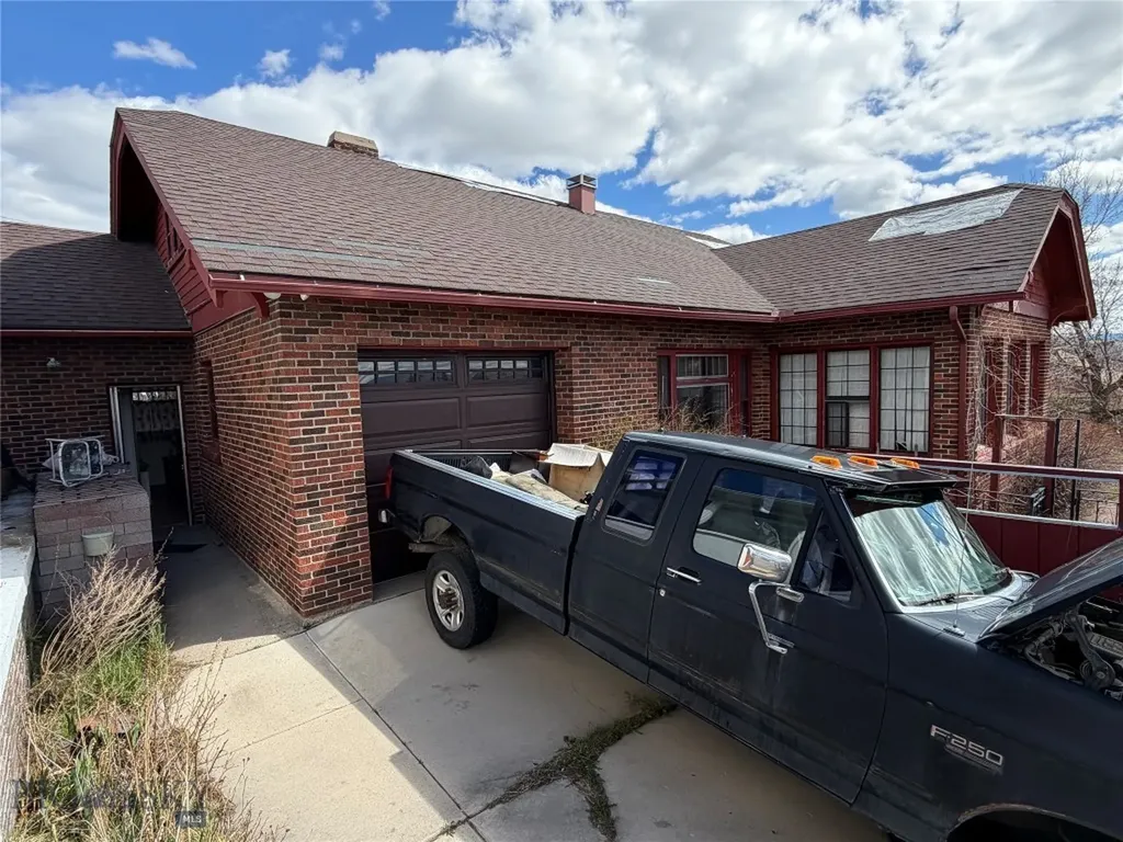 915 W Porphyry Street Butte MT 59701
