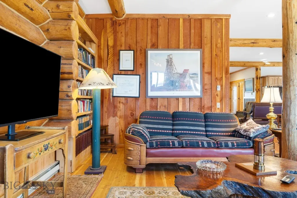 23 Lake Trail Cameron MT 59720
