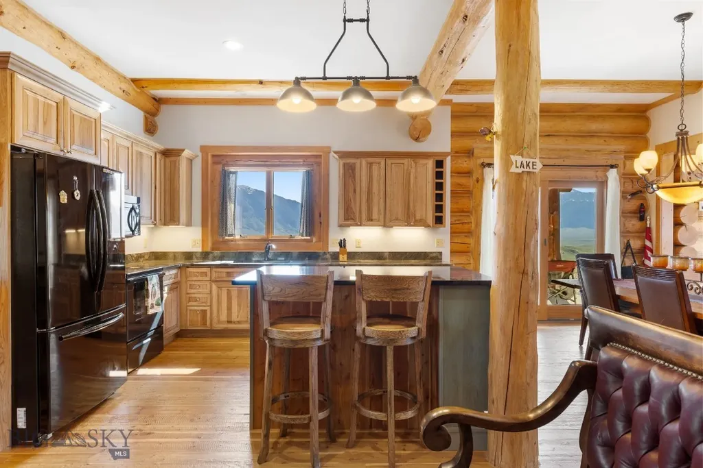 23 Lake Trail Cameron MT 59720