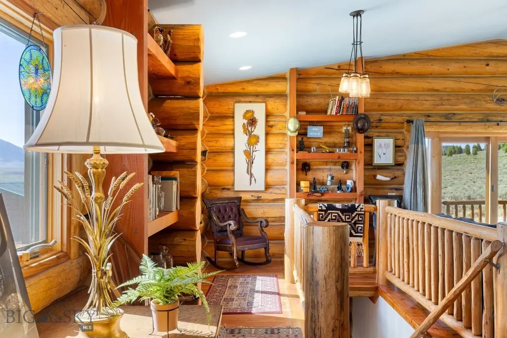 23 Lake Trail Cameron MT 59720