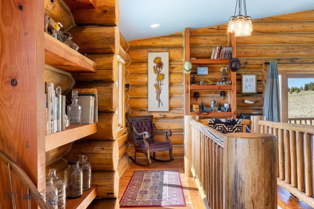 23 Lake Trail Cameron MT 59720