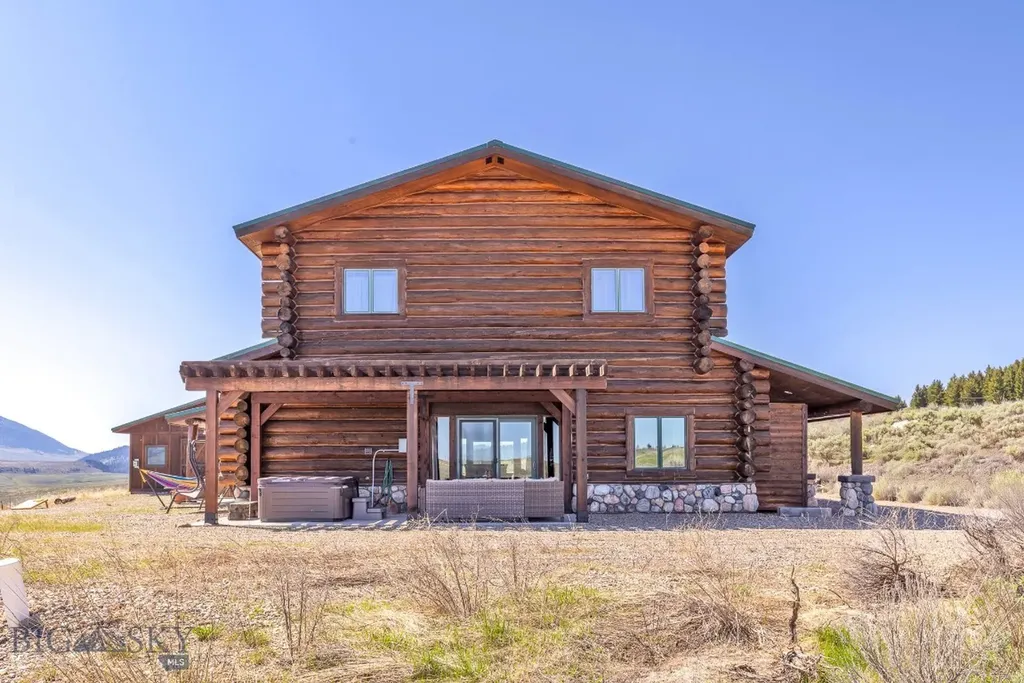 23 Lake Trail Cameron MT 59720