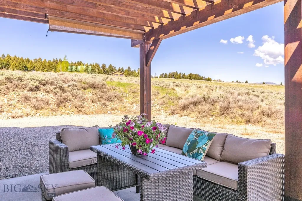 23 Lake Trail Cameron MT 59720