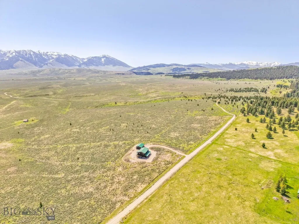 23 Lake Trail Cameron MT 59720