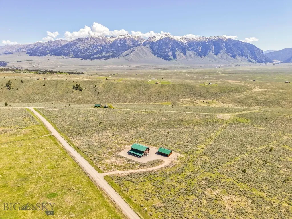 23 Lake Trail Cameron MT 59720