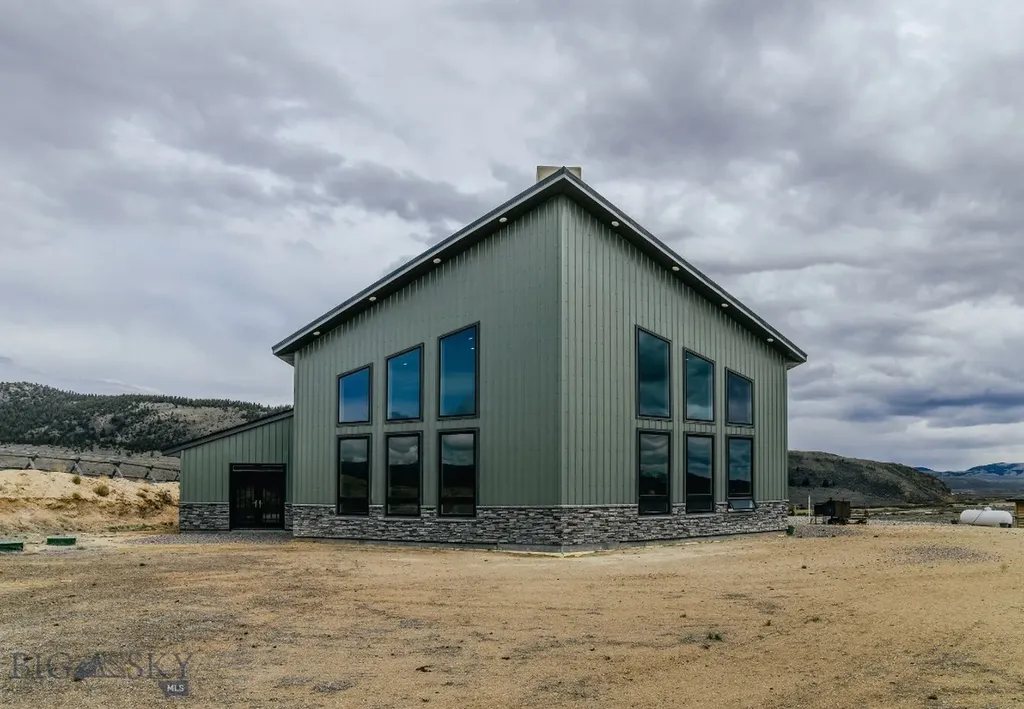 22869 Mount Highway 278 Dillon MT 59725