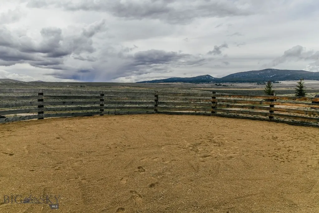 22869 Mount Highway 278 Dillon MT 59725