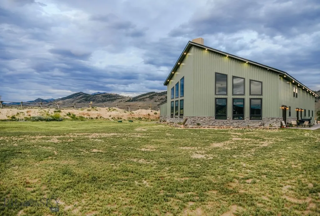 22869 Mt Highway 278 Dillon MT 59725