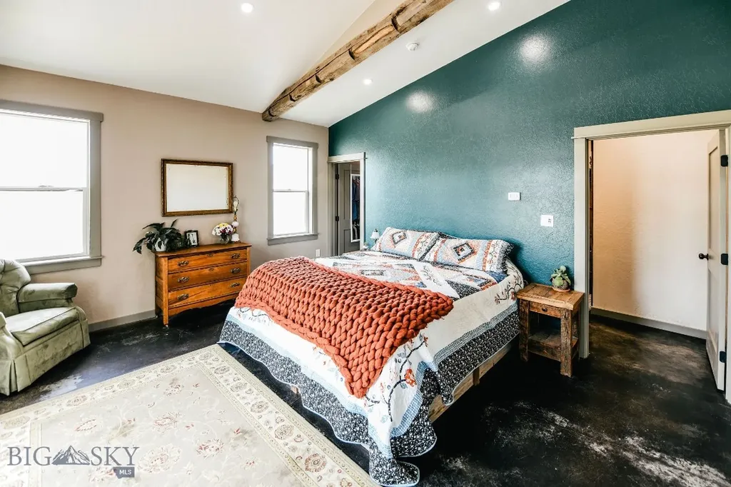 22869 Mount Highway 278 Dillon MT 59725