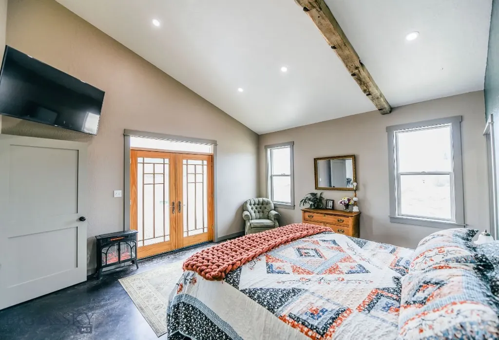 22869 Mount Highway 278 Dillon MT 59725