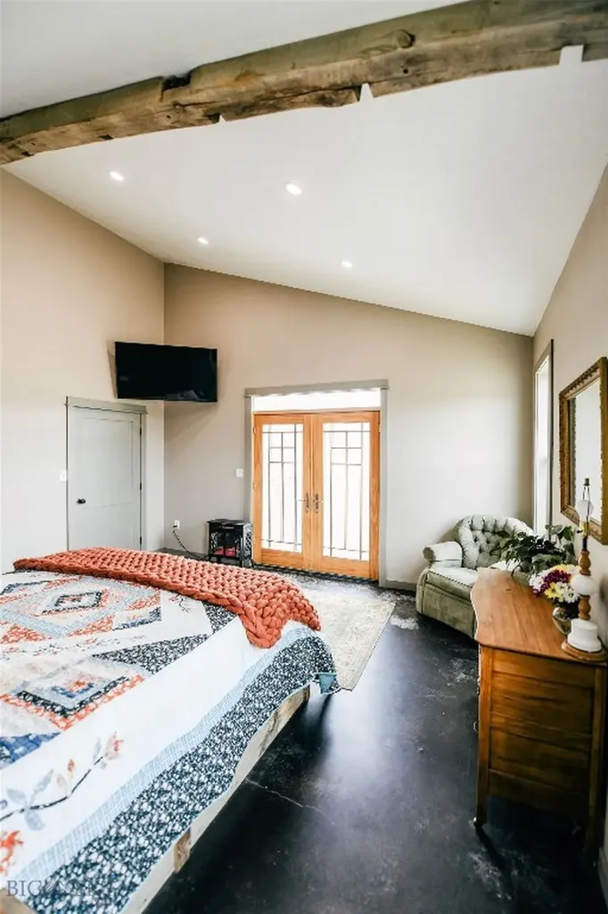 22869 Mount Highway 278 Dillon MT 59725