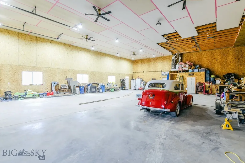 22869 Mount Highway 278 Dillon MT 59725