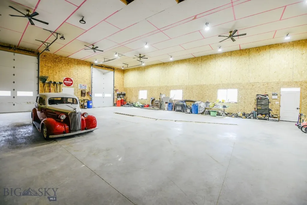 22869 Mount Highway 278 Dillon MT 59725