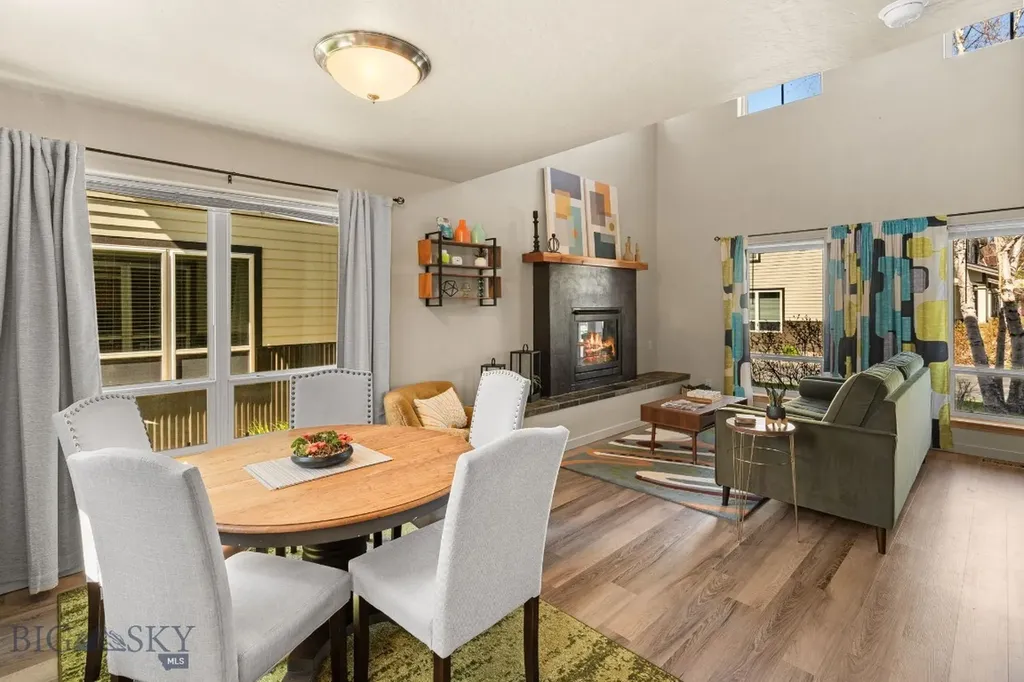2942 Warbler Way Bozeman MT 59718