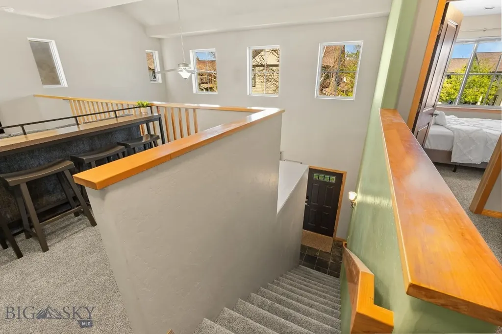 2942 Warbler Way Bozeman MT 59718