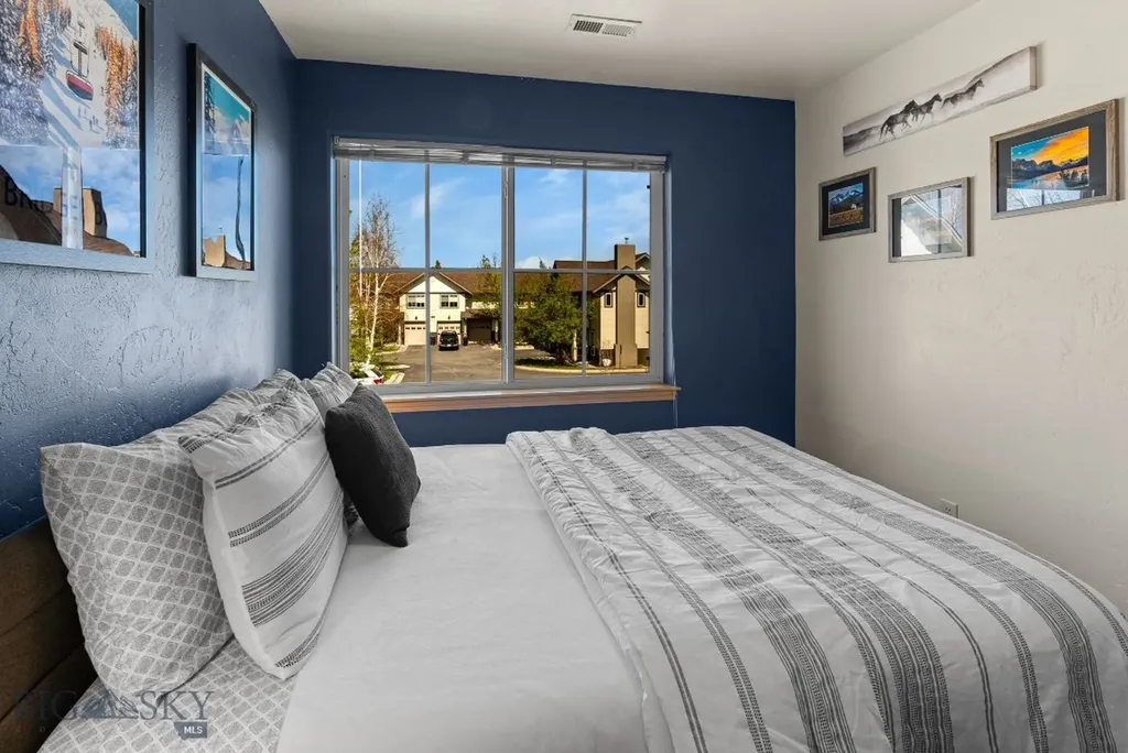2942 Warbler Way Bozeman MT 59718