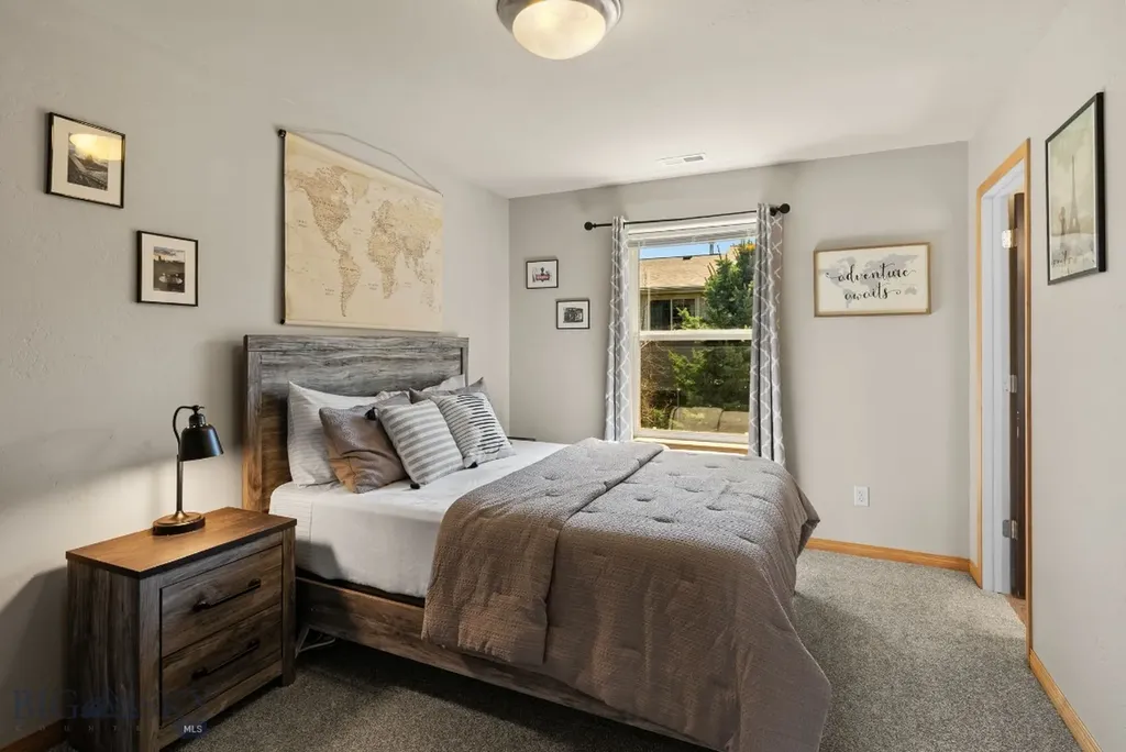 2942 Warbler Way Bozeman MT 59718