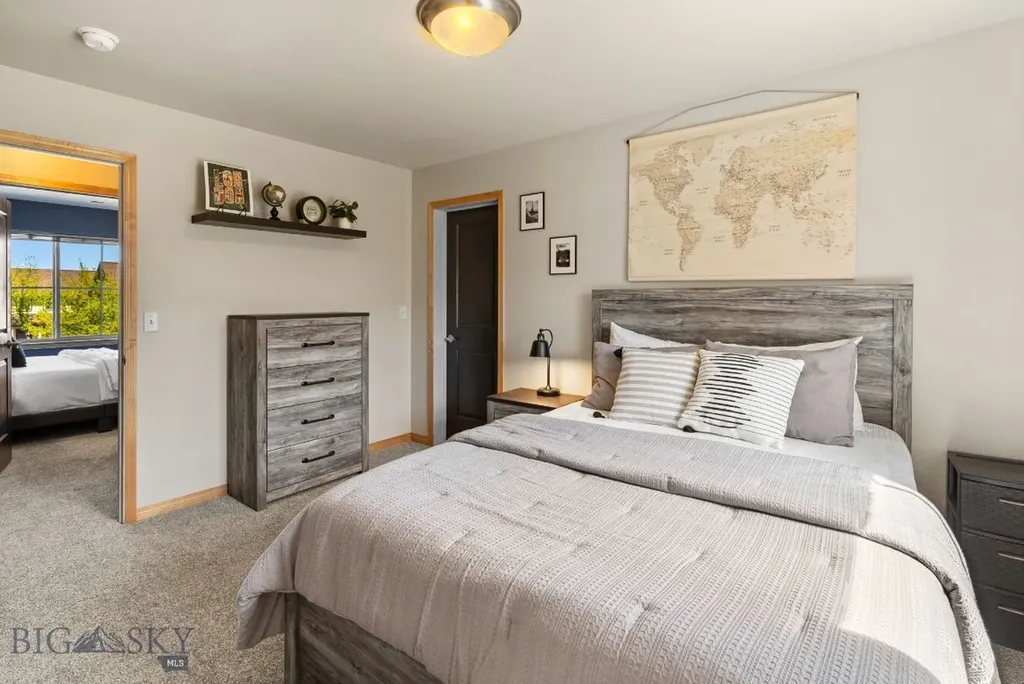 2942 Warbler Way Bozeman MT 59718