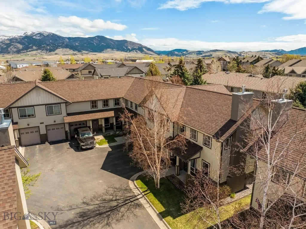 2942 Warbler Way Bozeman MT 59718