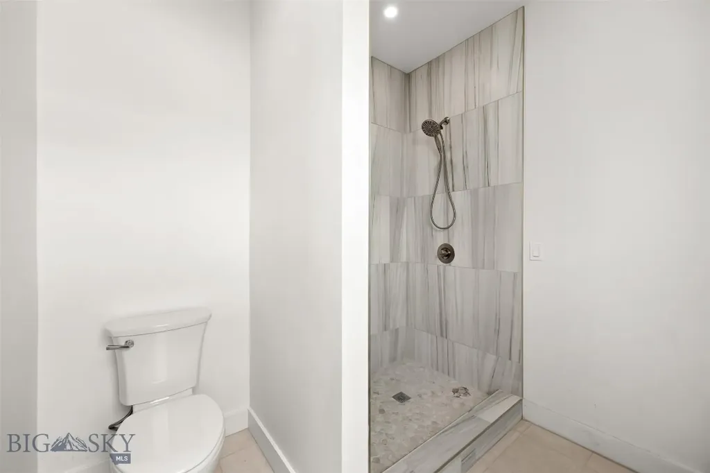 1809 Phillips Avenue Butte MT 59701