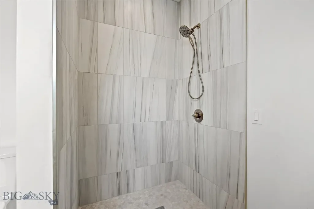 1809 Phillips Avenue Butte MT 59701