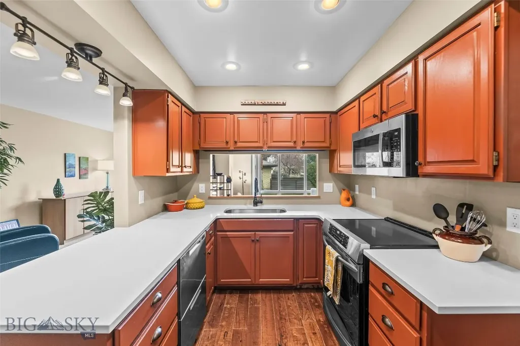 1657 S Black Avenue Bozeman MT 59715