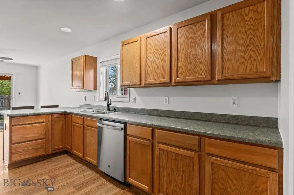 520 N River Rock Drive Belgrade MT 59714