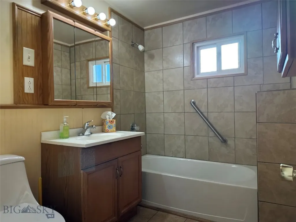 1836 Schley Avenue Butte MT 59701