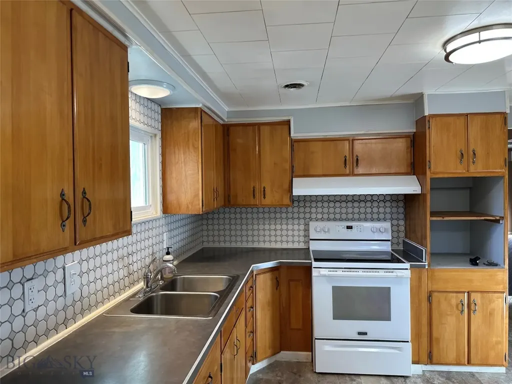 1836 Schley Avenue Butte MT 59701