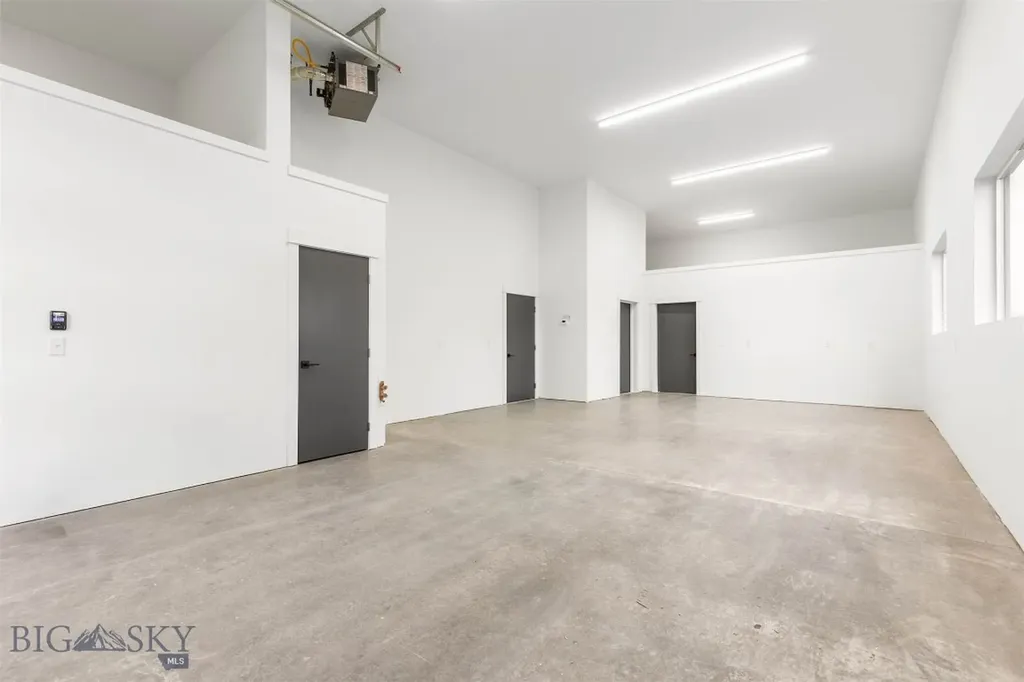 204 Fletching Unit C Belgrade MT 59714