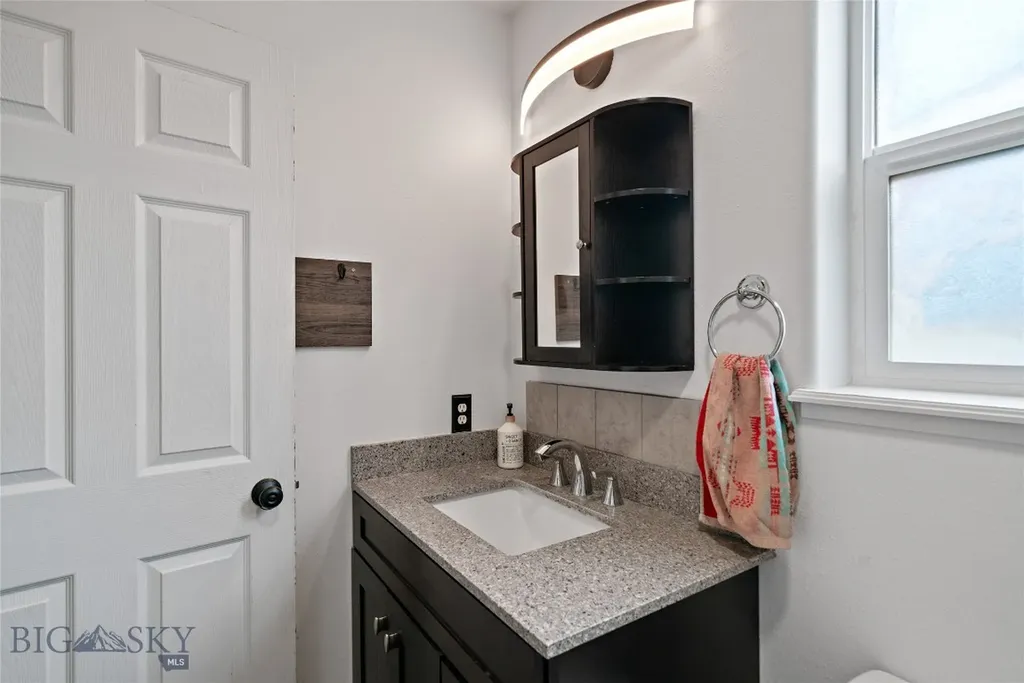 283 Lewis & Clark Trail Bozeman MT 59718