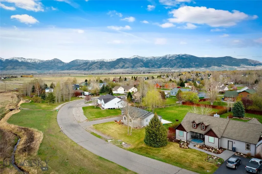 283 Lewis & Clark Trail Bozeman MT 59718
