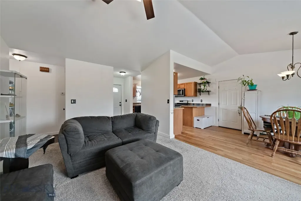 283 Lewis & Clark Trail Bozeman MT 59718