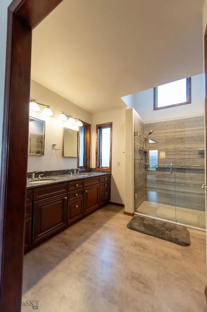 188 Fox Ridge Dillon MT 59725