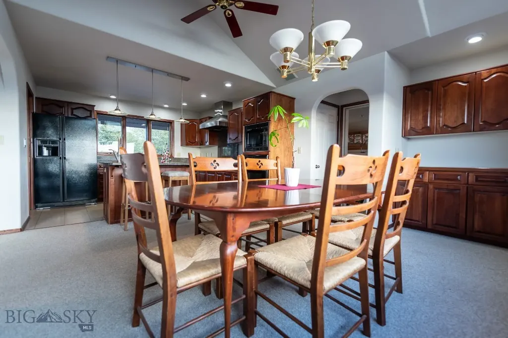 188 Fox Ridge Dillon MT 59725