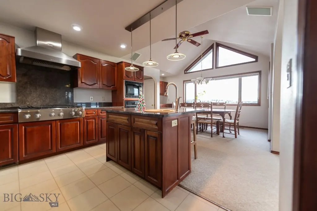 188 Fox Ridge Dillon MT 59725