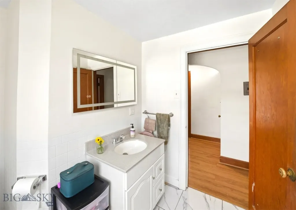 706 S 6th Avenue Bozeman MT 57915