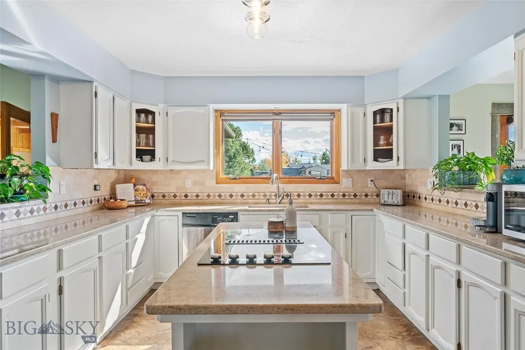 606 Frank Road Belgrade MT 59714
