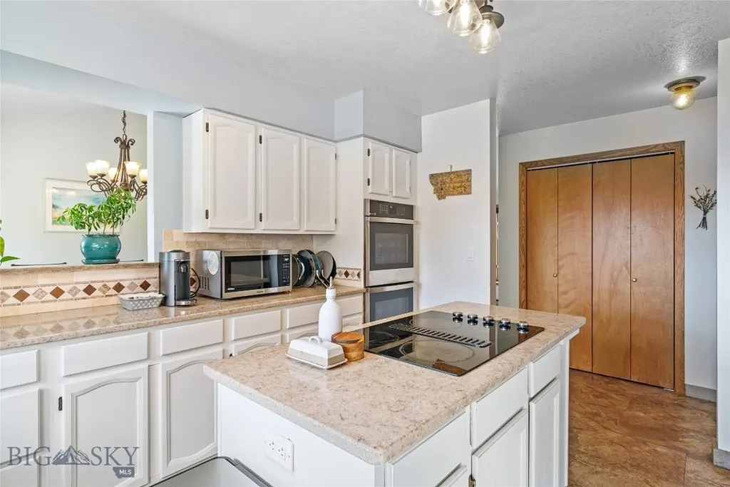 606 Frank Road Belgrade MT 59714